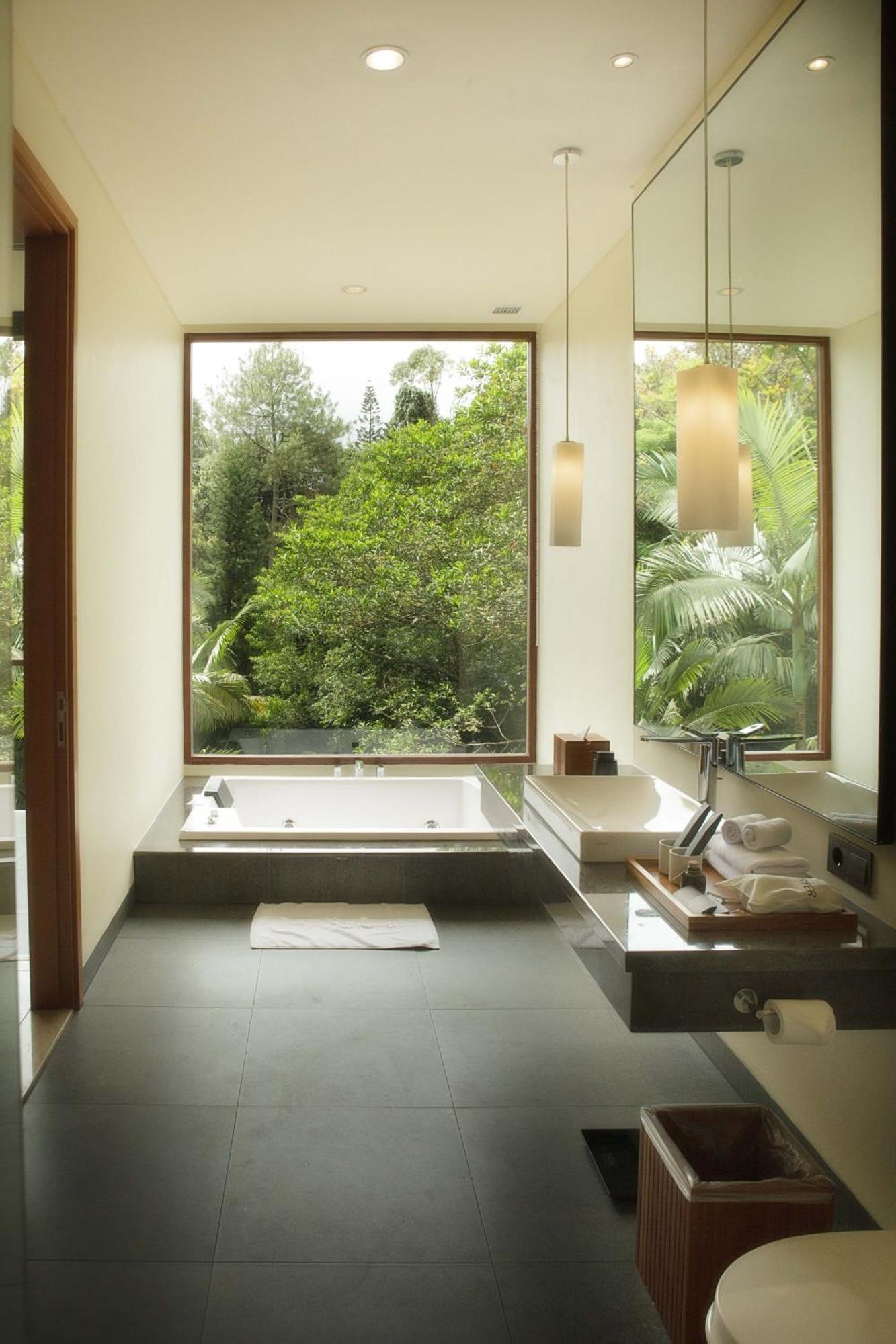 Sangria Resort And Spa Lembang Exterior foto