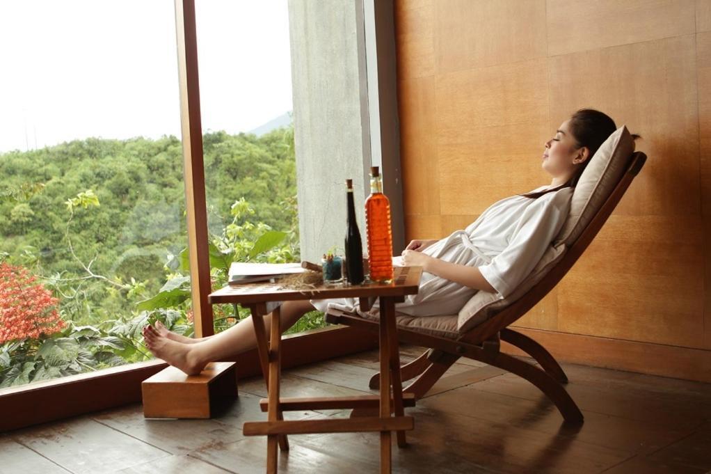Sangria Resort And Spa Lembang Exterior foto